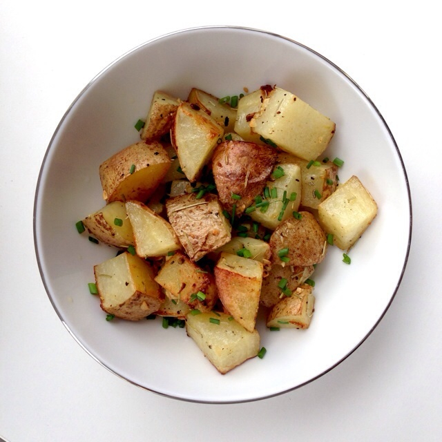 Hot Food- Potatoes- Chive1